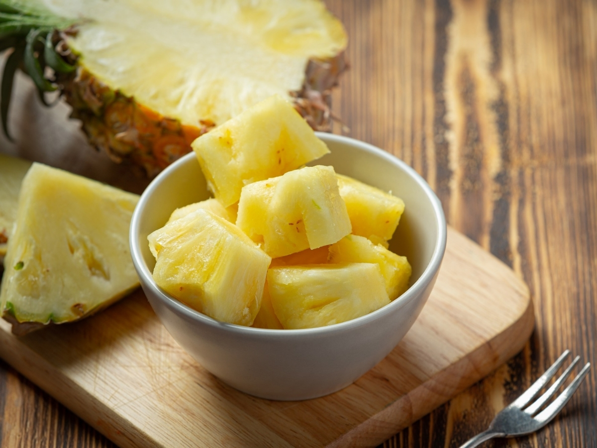 pineapple: diabetes-friendly fruit